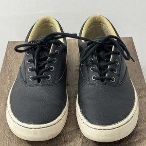 Sperry Leather Sneaker, size 12, but fits like a size 11 1/2, black color, GC